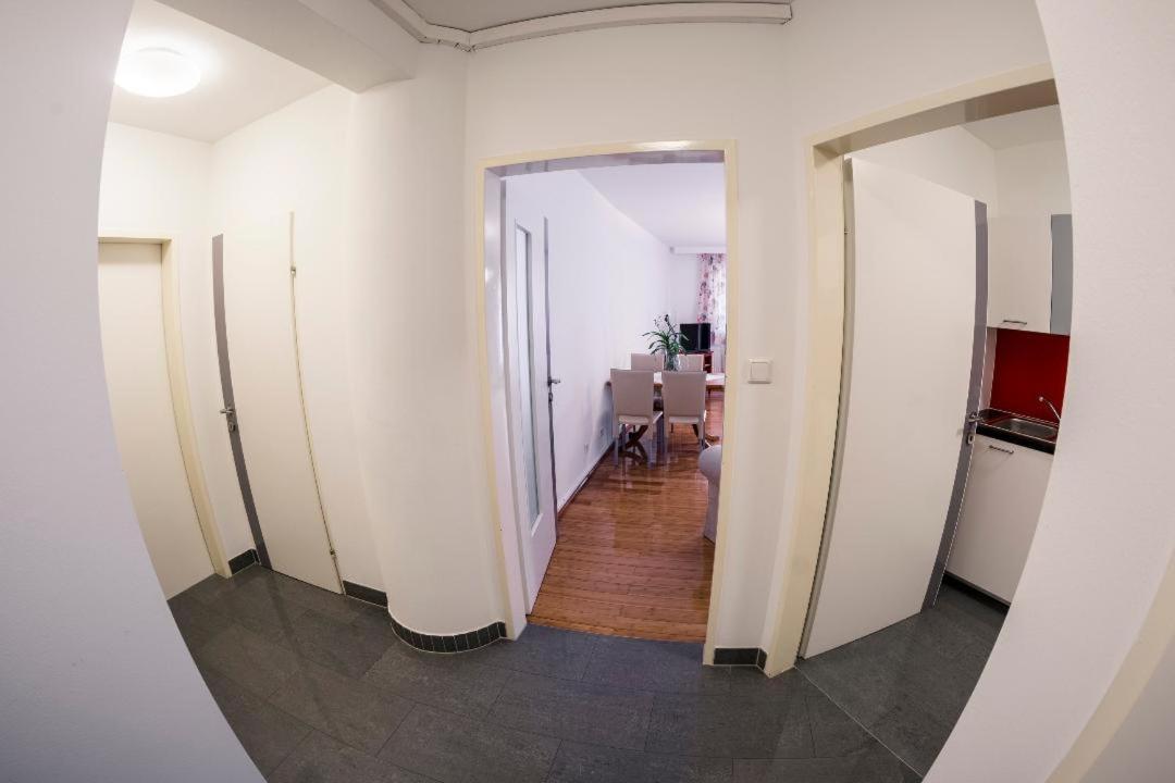 Apartment Grazbachgasse - Gratis Tiefgaragenplatz Bagian luar foto